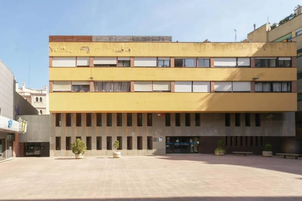 Eiffel Bridge Boutique Apartment Жирона
